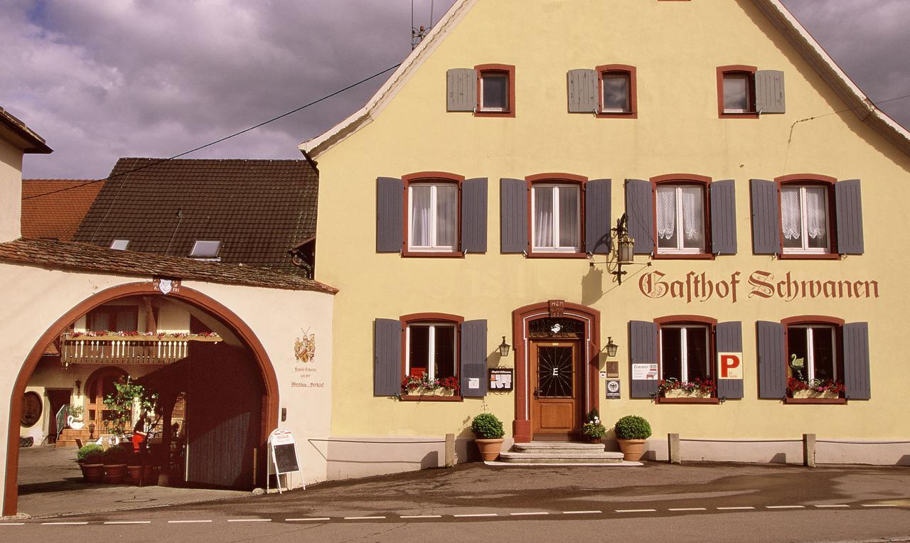 Zum Schwanen Garni Hotel Buggingen Buitenkant foto